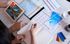 دورة الإدارة السياحية